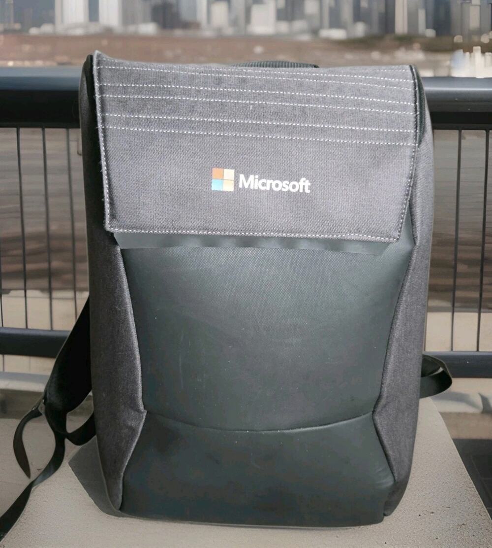 Microsoft Ogio Slalom Gray Laptop Backpack 15, Work/Travel/School Bag Euc